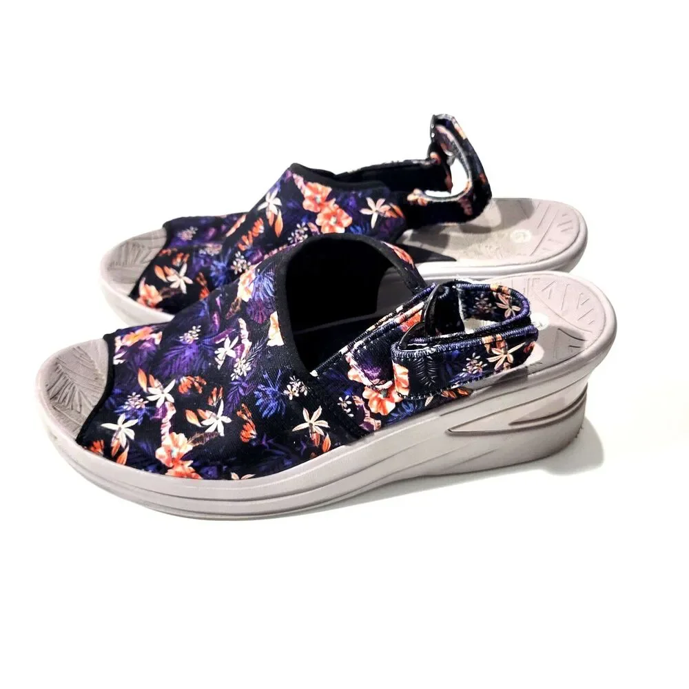 Bzees Womens Floral Wedge Platform Sandals Blue Sz 10W